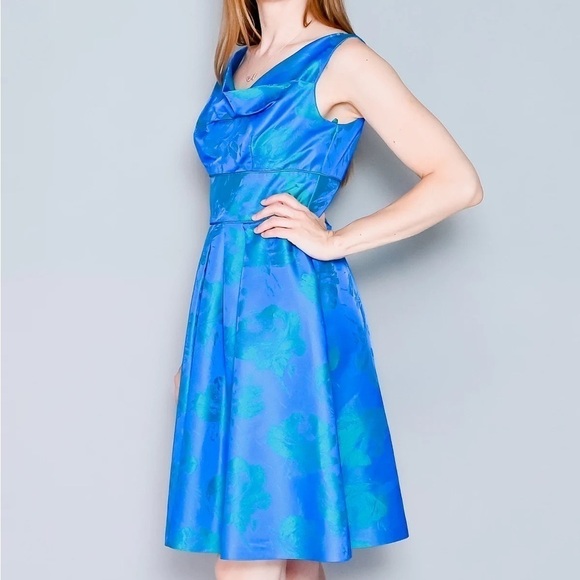 THEIA Floral Jacquard Sleeveless Pleated Dress in Blue Green Size 8 - Picture 14 of 14
